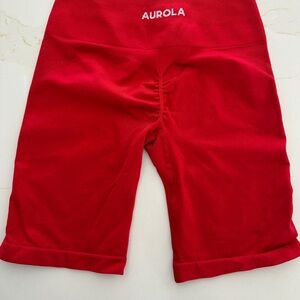 Aurola Red Bottoms shorts